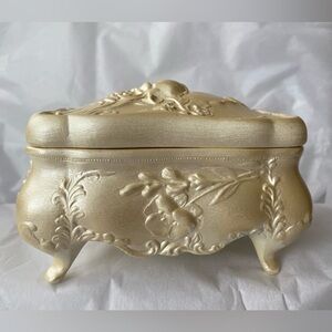 Vintage Cream Jewelry Box – Scioto Ceramics – Cottagecore Aesthetic